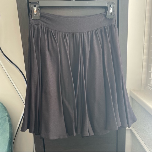 NWOT Reiss Alana full gathered skirt in black - Picture 2 of 7